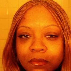 Meet your Posher, Yvette